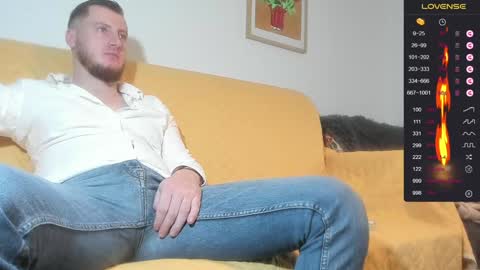 Snapshot of bradryder__ chatting on 12/14/24, 11:07 Call me Alex online show from 12/14/24, 11:07