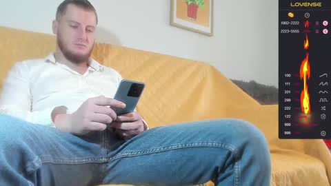 Snapshot of bradryder__ chatting on 12/18/24, 10:30 Call me Alex online show from 12/18/24, 10:30