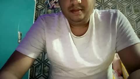 Snapshot of brahminhugedick chatting on 12/03/25, 05:44 Klaus online show from 12/03/25, 05:44