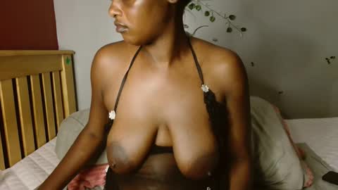 Snapshot of brailey65 chatting on 10/02/25, 11:23 brailey online show from 10/02/25, 11:23