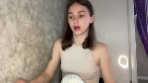 Kate online show from 05/17/26, 02:57