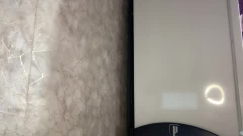 Kate online show from 05/18/26, 02:23