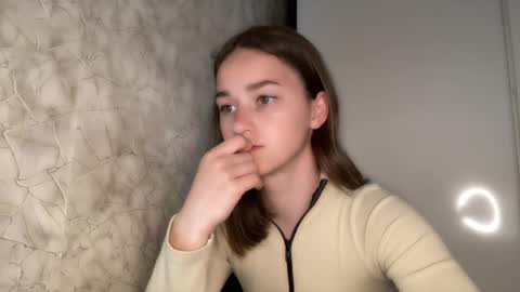 Kate online show from 05/20/26, 02:01