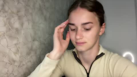 Kate online show from 05/27/26, 06:49