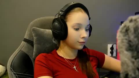 Alice online show from 01/15/26, 03:16