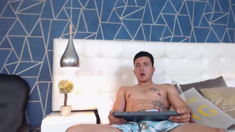 Snapshot of brandoncolee chatting on 01/13/25, 03:04 BrandonCole online show from 01/13/25, 03:04