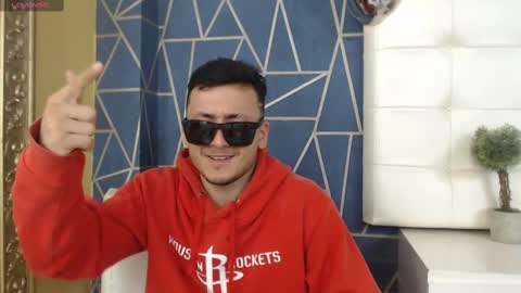 Snapshot of brandoncolee chatting on 02/17/25, 12:27 BrandonCole online show from 02/17/25, 12:27