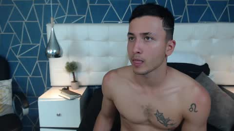 Snapshot of brandoncolee chatting on 02/24/25, 03:20 BrandonCole online show from 02/24/25, 03:20