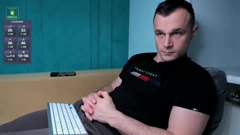 Snapshot of brandonnorriss chatting on 12/14/25, 02:22 BRANDON online show from 12/14/25, 02:22