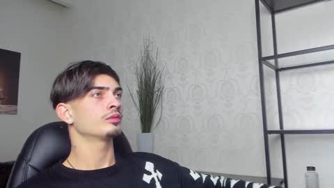 BrandonTateX online show from 12/13/24, 01:01