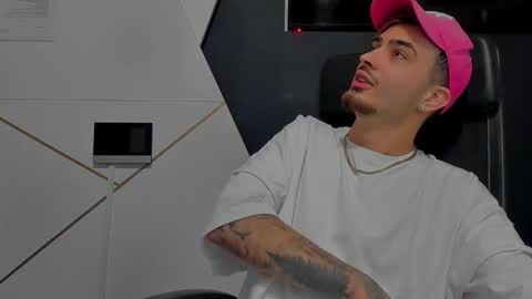 BrandonTateX online show from 12/23/25, 05:49