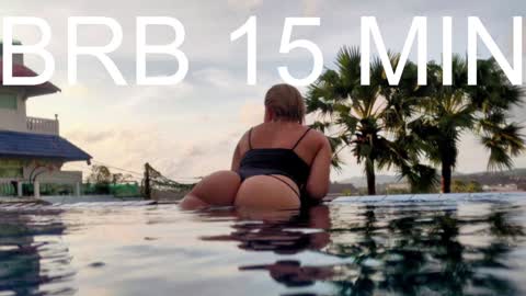 Snapshot of brandy__stars chatting on 12/26/24, 04:53 Belle online show from 12/26/24, 04:53