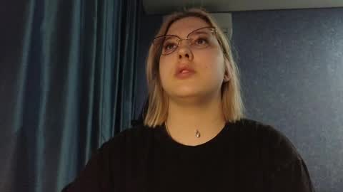 Belle  online show from 04/06/26, 01:01