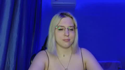 Belle  online show from 05/26/26, 02:46