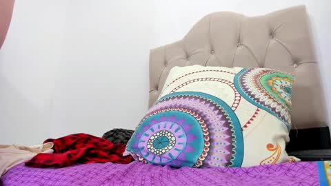 brandy online show from 01/06/25, 04:15