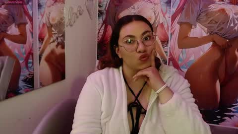 Brandy  online show from 05/19/26, 01:17