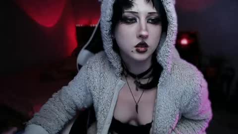 Snapshot of brandy_queen chatting on 04/15/26, 07:58 Aurorabut ur dad just calls me Rory online show from 04/15/26, 07:58