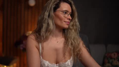 Alex online show from 12/22/24, 08:05