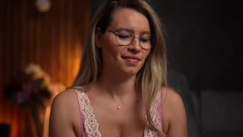 Alex online show from 02/14/25, 04:47