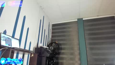 Snapshot of branfonhot chatting on 03/06/25, 03:57 Instagram twitter BRAN LOPEZ online show from 03/06/25, 03:57