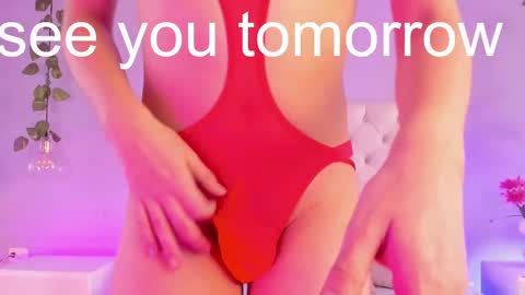   online show from 03/01/25, 06:54