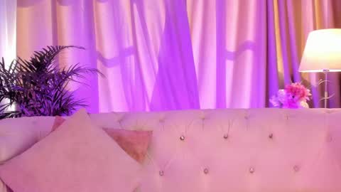   online show from 09/17/25, 08:10