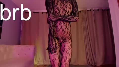   online show from 09/19/25, 08:53