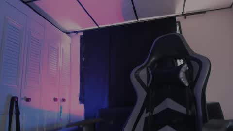 brasi_ online show from 09/17/25, 05:47