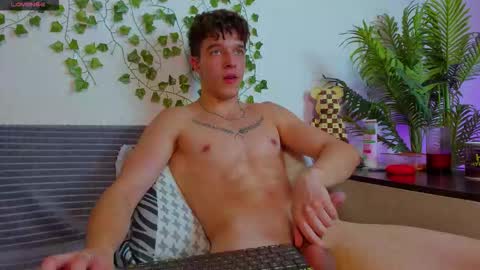 Johny Bravo online show from 10/01/25, 09:21