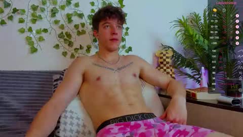 Johny Bravo online show from 10/16/25, 01:45