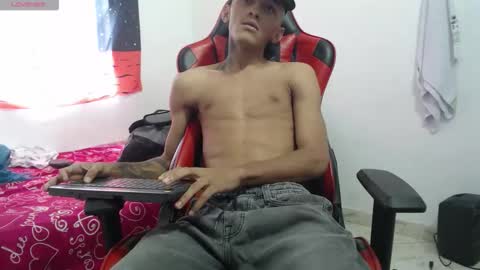 Snapshot of brayan_chevignon chatting on 10/26/25, 05:30 brayan_chevignon online show from 10/26/25, 05:30