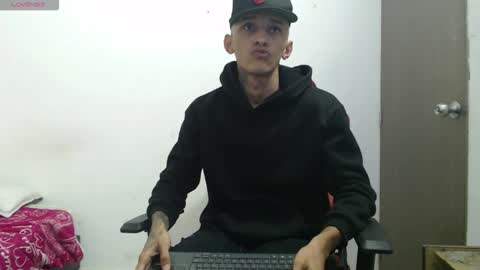 Snapshot of brayan_chevignon chatting on 10/31/25, 09:21 brayan_chevignon online show from 10/31/25, 09:21