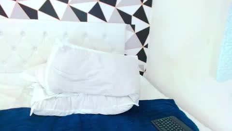 Snapshot of braziliangirl191 chatting on 12/30/24, 01:37 Alice online show from 12/30/24, 01:37