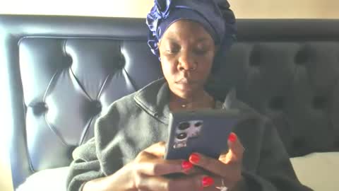 Harris online show from 11/01/25, 06:26