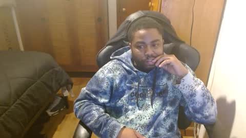 Breadw1nnah online show from 01/14/25, 01:58