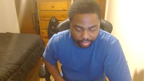 Breadw1nnah online show from 11/12/25, 09:10