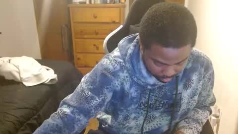 Breadw1nnah online show from 11/19/25, 04:34