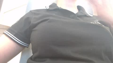 Snapshot of breakfastwithtiffanys chatting on 09/17/25, 10:00 breakfastwithtiffanys online show from 09/17/25, 10:00