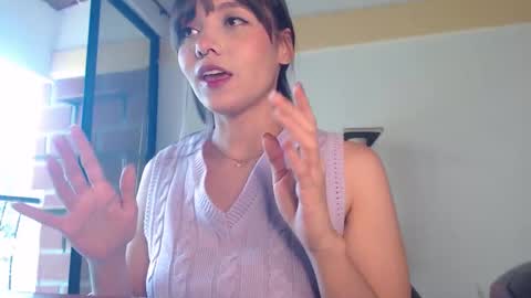 Snapshot of breakfastwithtiffanys chatting on 11/18/25, 04:33 breakfastwithtiffanys online show from 11/18/25, 04:33