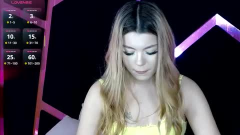 Zeline online show from 12/13/25, 07:53