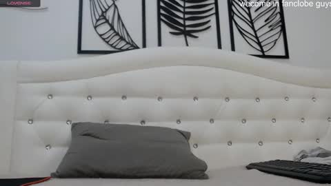 Snapshot of brell_line chatting on 02/09/25, 10:53 Brelland online show from 02/09/25, 10:53