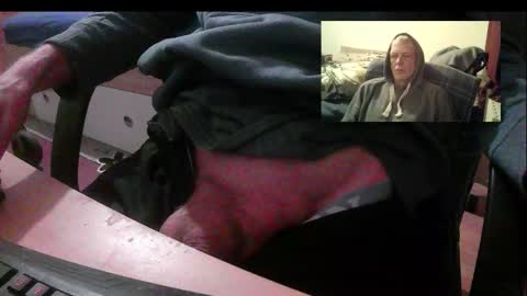 bremer64 online show from 12/15/25, 12:20