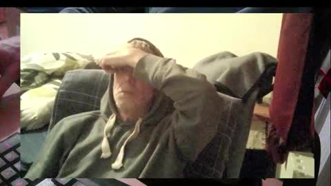 bremer64 online show from 12/19/25, 06:04