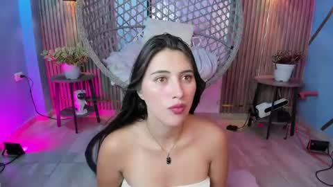 Brenda moris online show from 06/23/26, 09:46
