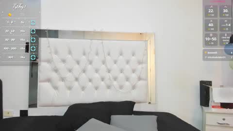 Brenda  online show from 12/01/25, 02:11