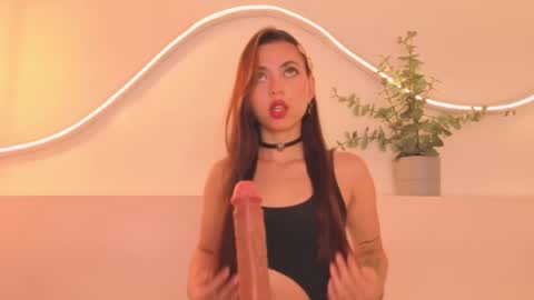 Snapshot of brenda_sky19 chatting on 03/28/26, 12:05 brenda_sky19 online show from 03/28/26, 12:05