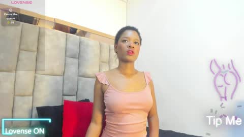 brenda_thomp online show from 04/01/26, 07:44