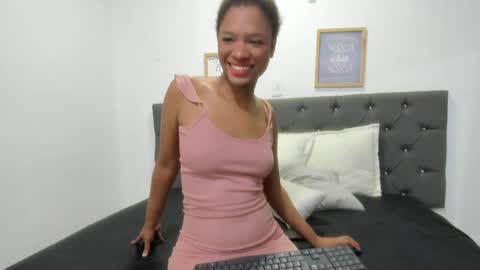 brenda_thomp online show from 04/08/26, 03:50