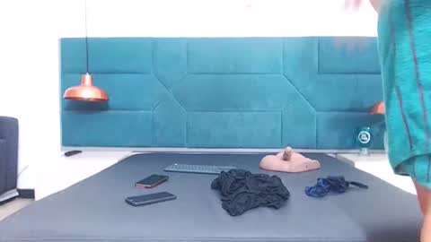 BRENDA VELASQUEZ online show from 02/26/26, 11:15