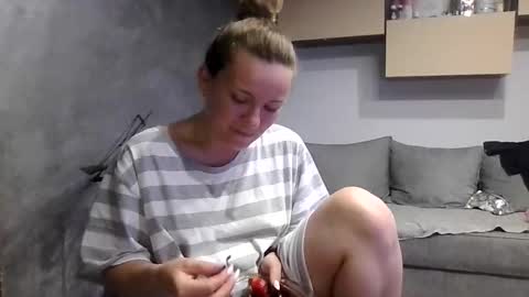 Brenda online show from 05/18/26, 08:03